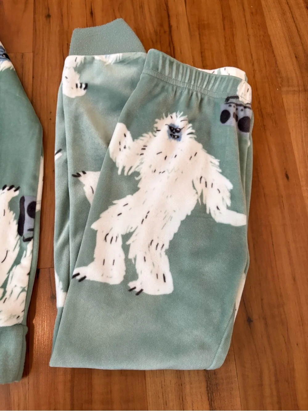 Carters carter’s yeti